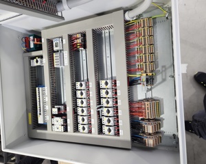 Schaltschrank Eierquersammlung